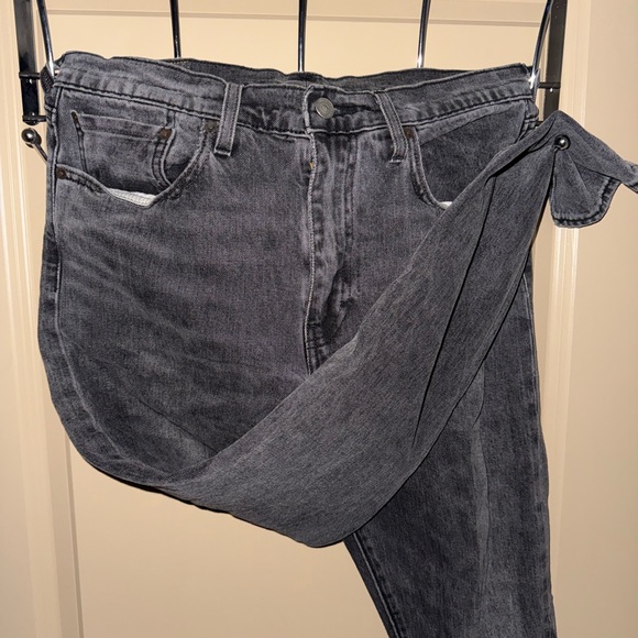 Levi's Men's Dark Gray Skinny Jeans - Picture 5 of 6